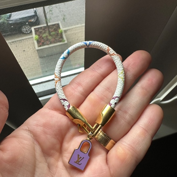 Louis Vuitton Murakami Leather Bracelet - Picture 2 of 3